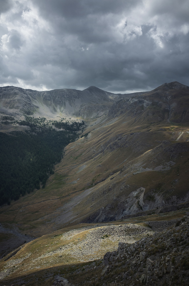 https://yannmarecal.com/img/Alpes_202.jpg