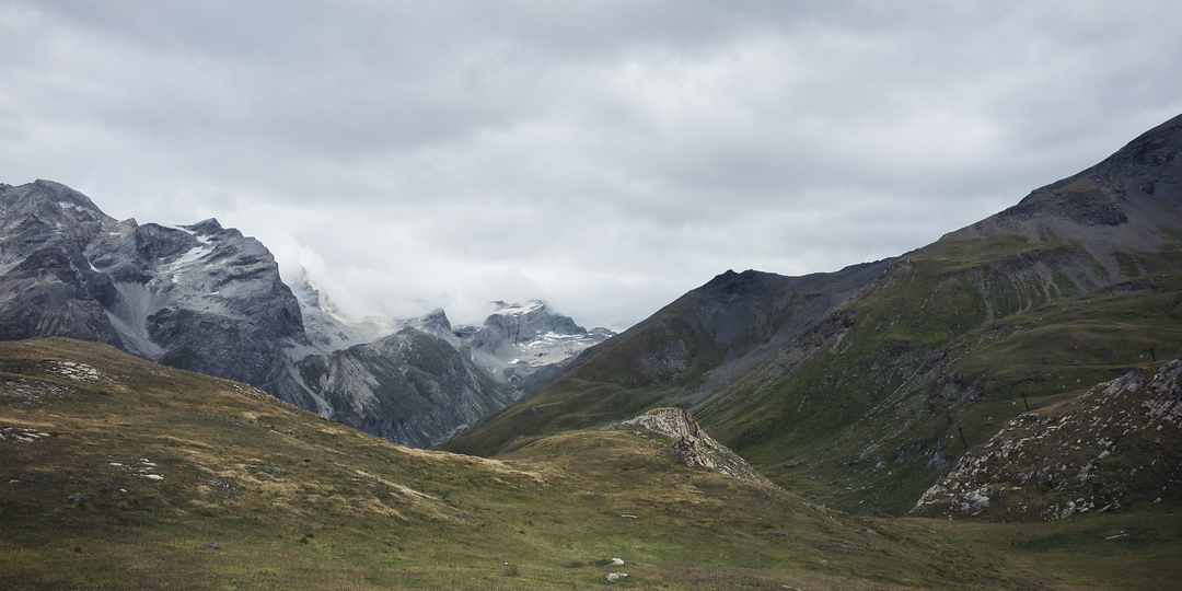 https://yannmarecal.com/img/Alpes_206.jpg