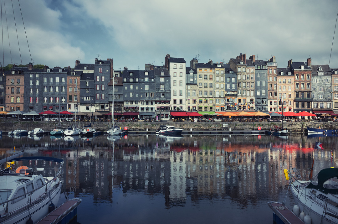 https://yannmarecal.com/img/Trouville_100.jpg